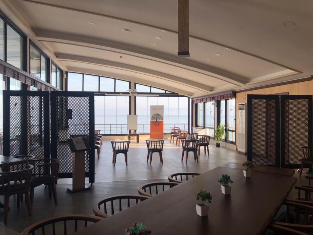 קוג'לי Blue Pier Hotel מראה חיצוני תמונה